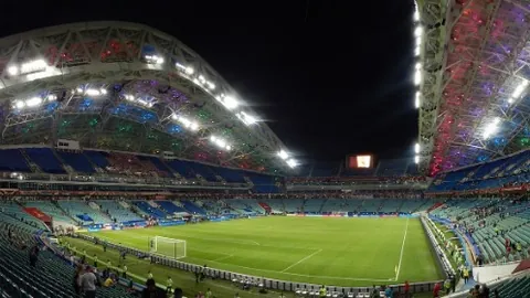 李月汝获篮协盛赞：国产篮球女神，全球中锋风采闪耀